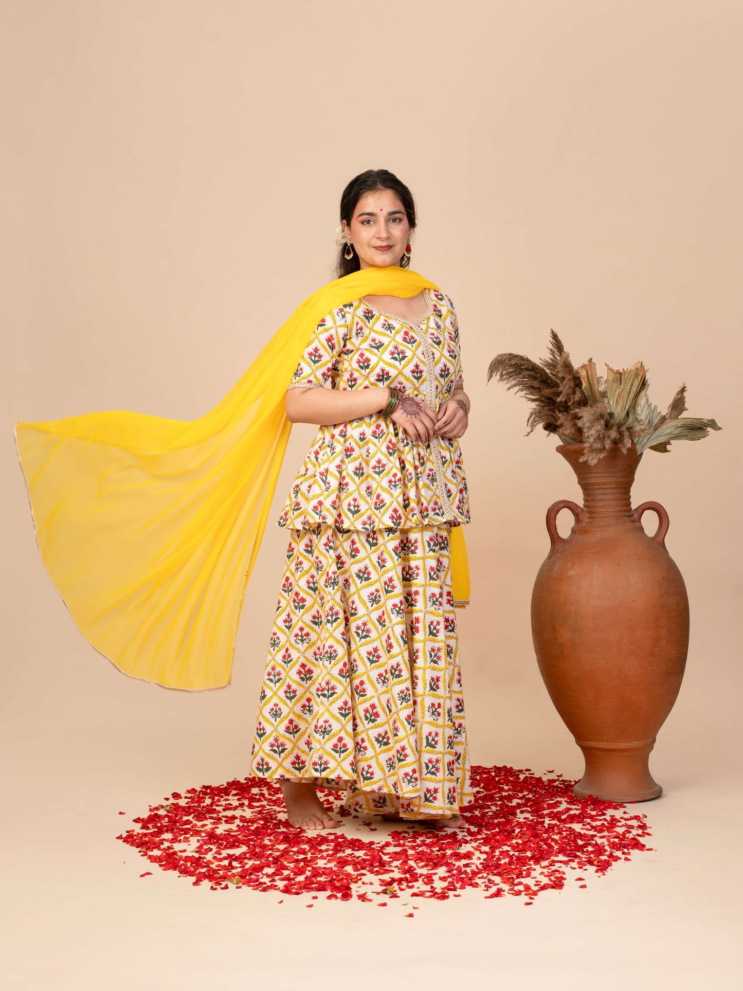 Ambarsariya Gharara Set