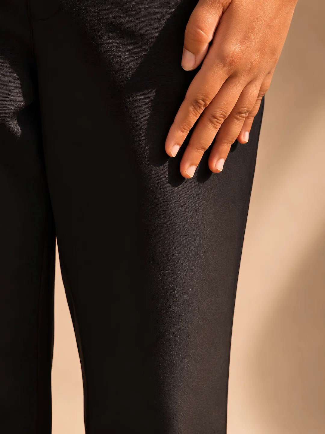 Formal Straight-fit Trousers for Everyday Wear - Black