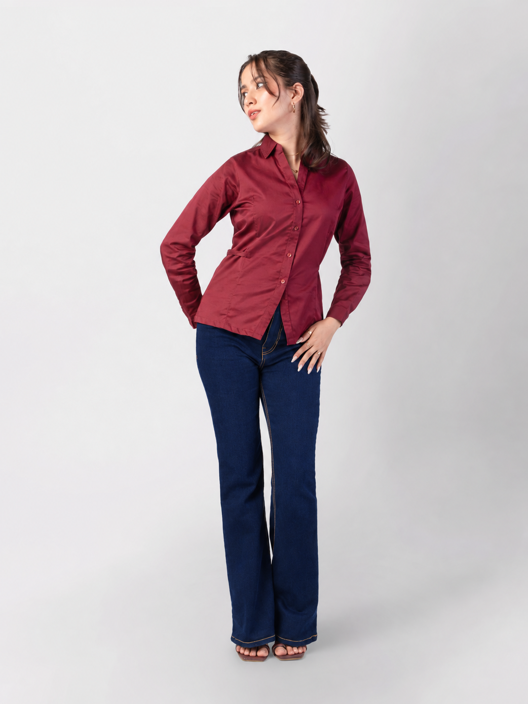 Dark blue bootcut jeans that make you look slim for curvy Indian women