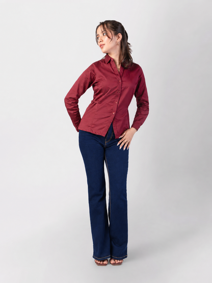 Dark blue bootcut jeans that make you look slim for curvy Indian women