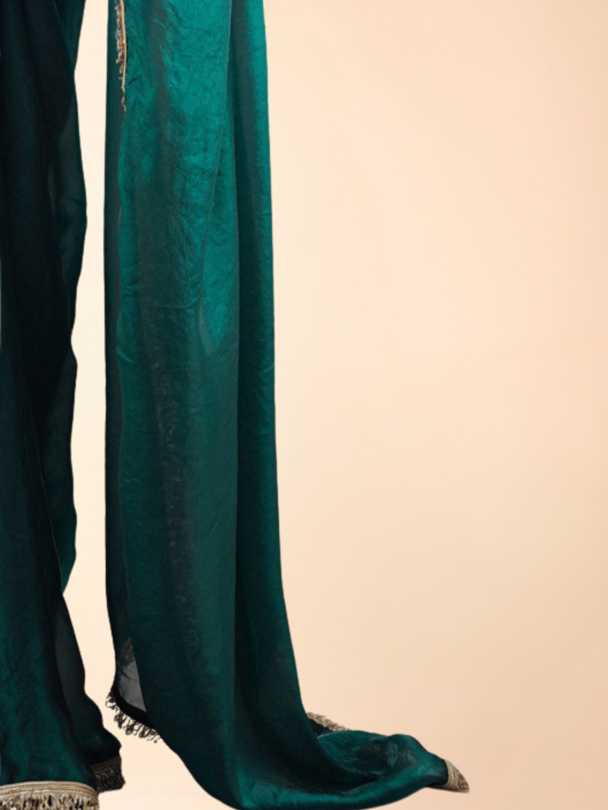 Bollywood style emerald green saree for petite Indian women with adjustable waist