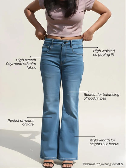 The Dream Bootcut Jeans - Mid Blue Wash