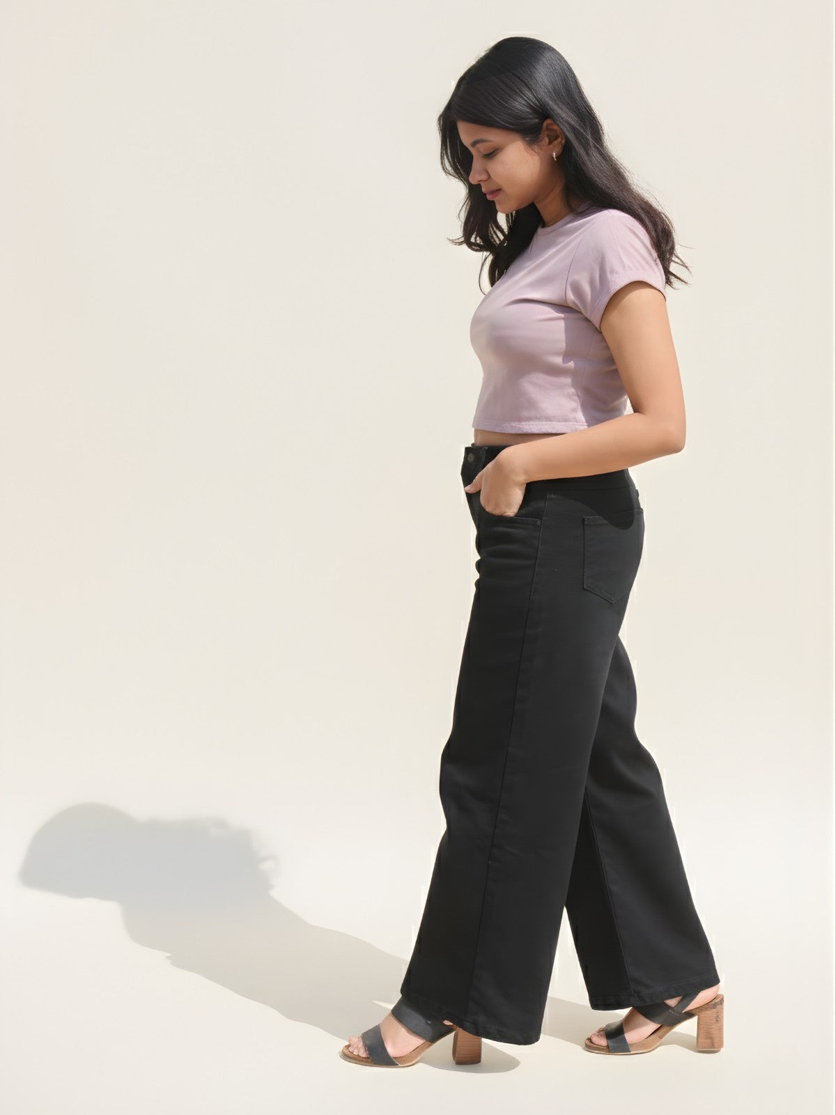 The Dream Wide-Leg Jeans - Black