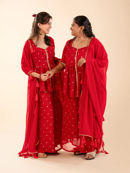 The Laal Chunari Gharara Set